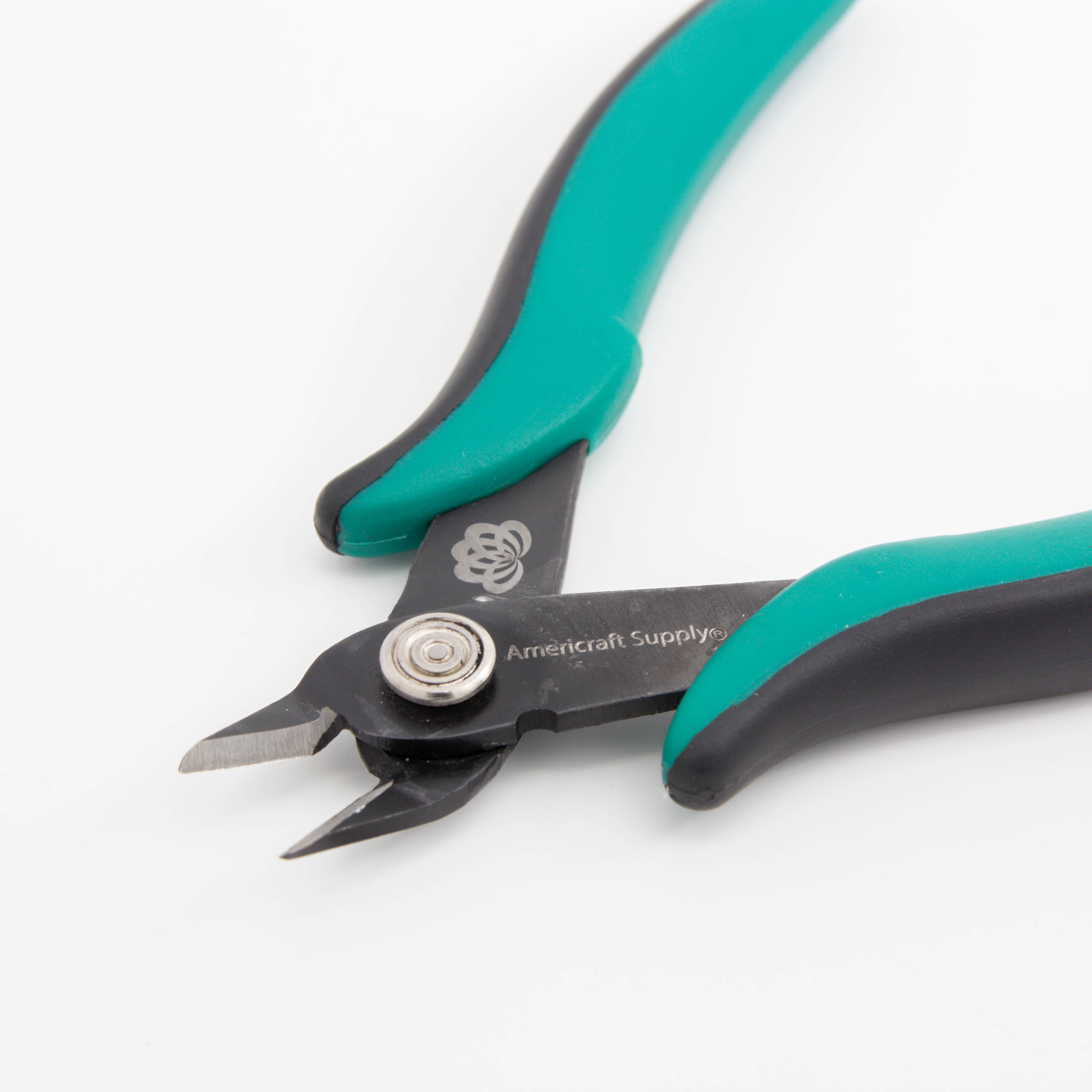 Flush cutting plier  (646-2)