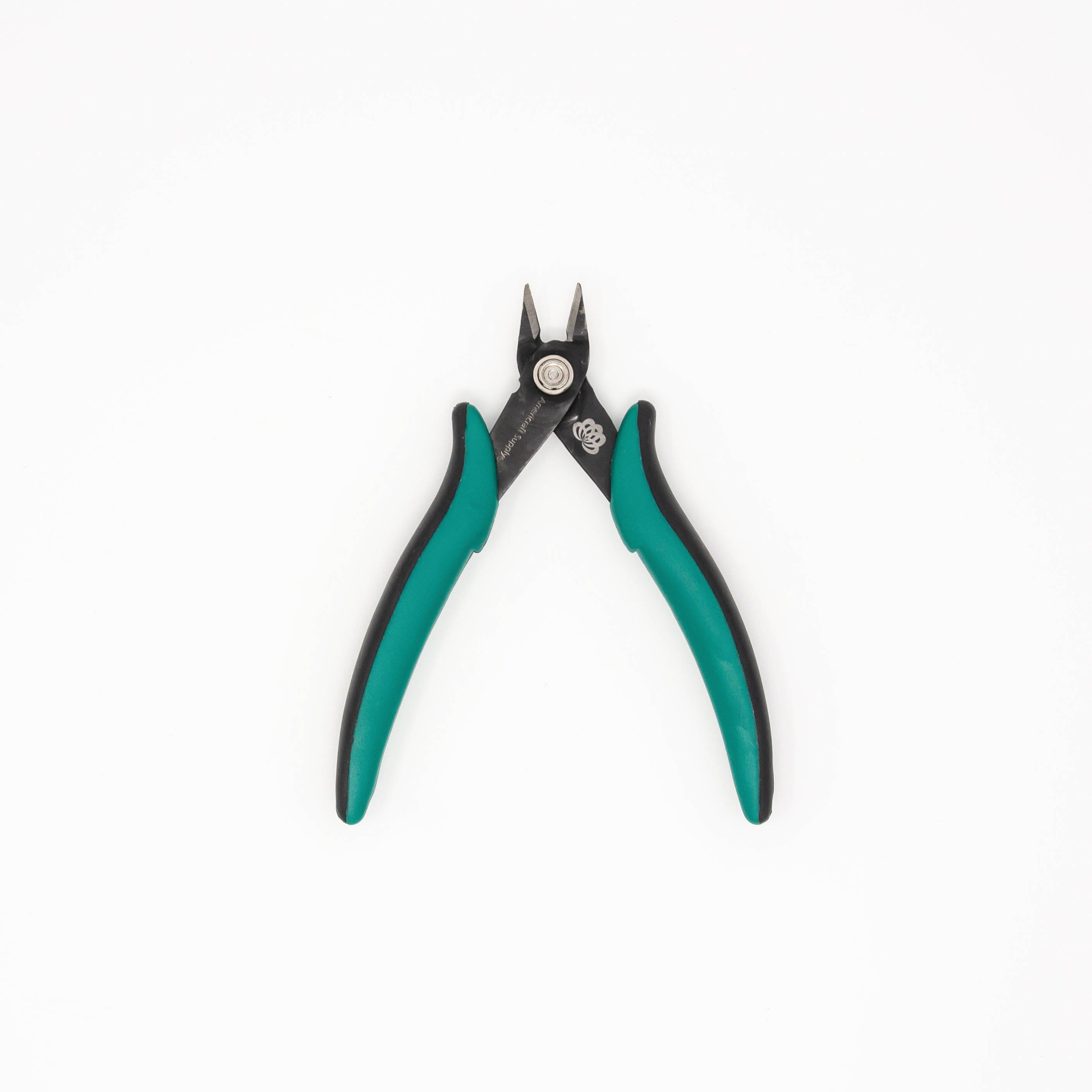 Flush cutting plier  (646-2)